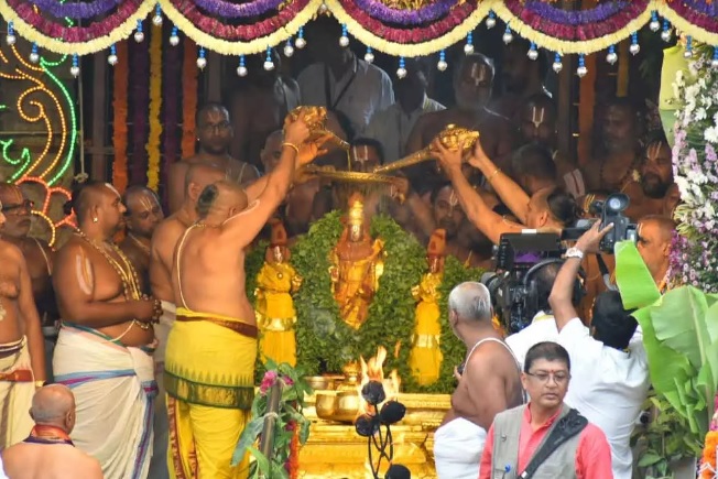 ஏழுமலையான் கோவிலில் வருடாந்திர பிரமோற்சவ விழா நிறைவு